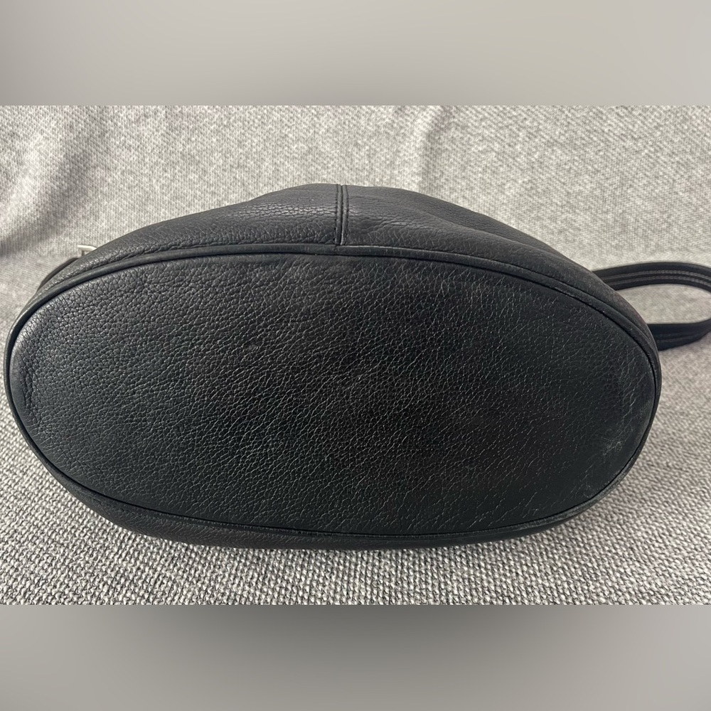 Charter Club Black Shoulder Bag - Picture 3 of 16